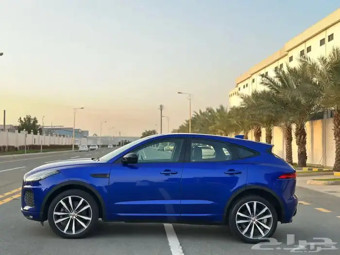 جاكور E Pace 2018 4