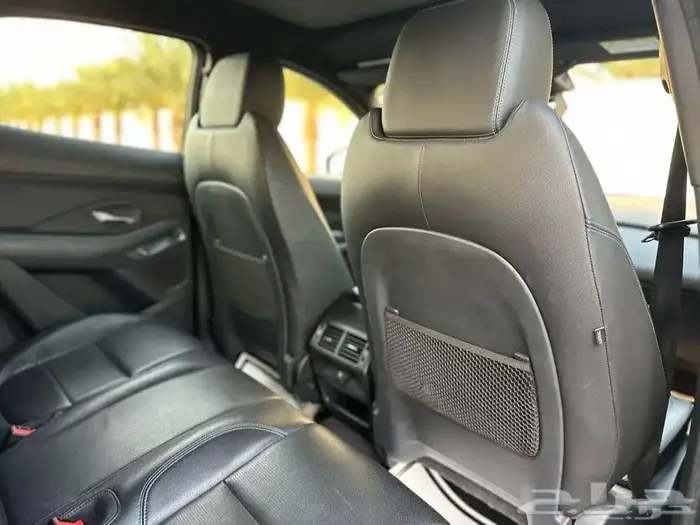 جاكور E Pace 2018 7
