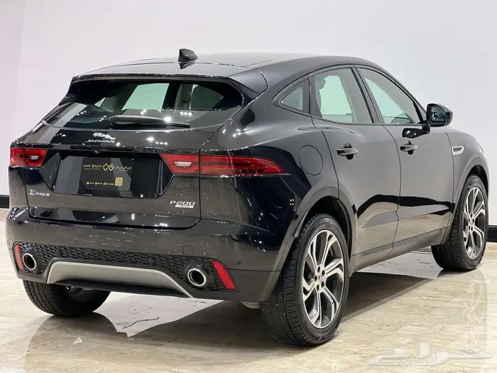 JAGUAR E-PACE 2020 4