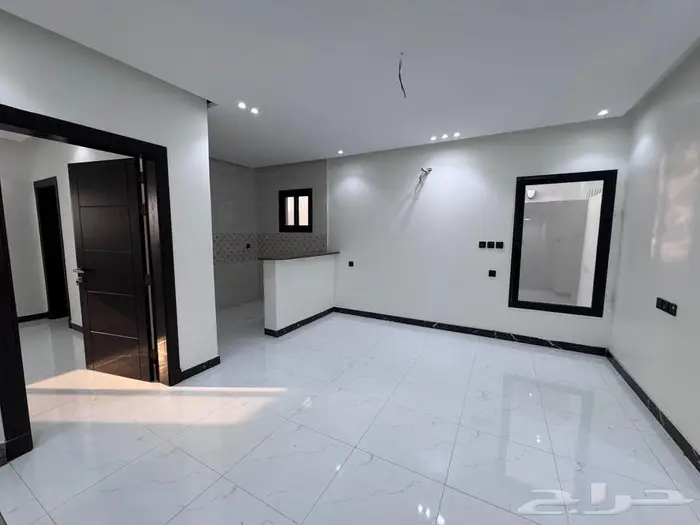 فيلا فاخرة للبيع بالخمرة 17