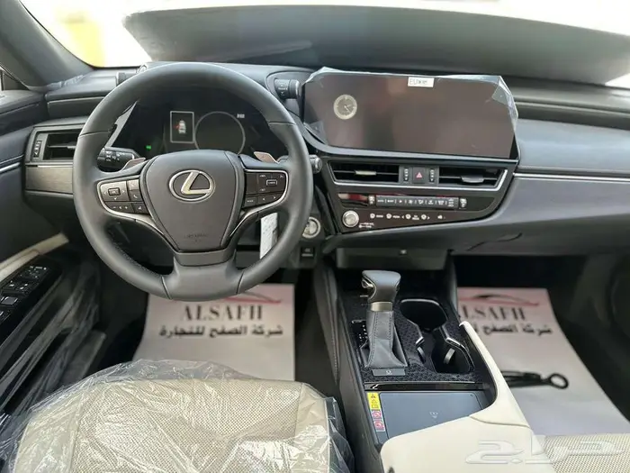 لكزس ES250 AA بنزين 2025 كاش وبنوك 2