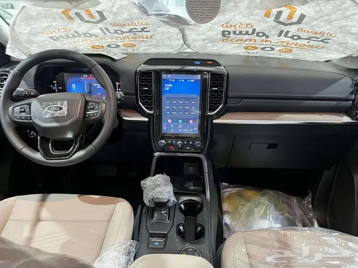عرض خاص فورد ايفرست XLT نص فل موديل 2024 بطاقه جمركيه 8
