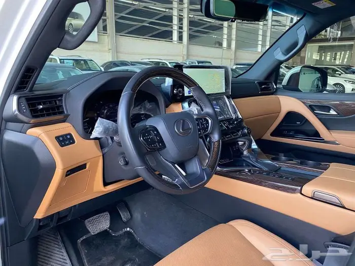 لكزس LX600BB موديل 2024 بريمي عداد 38 الف كم 9