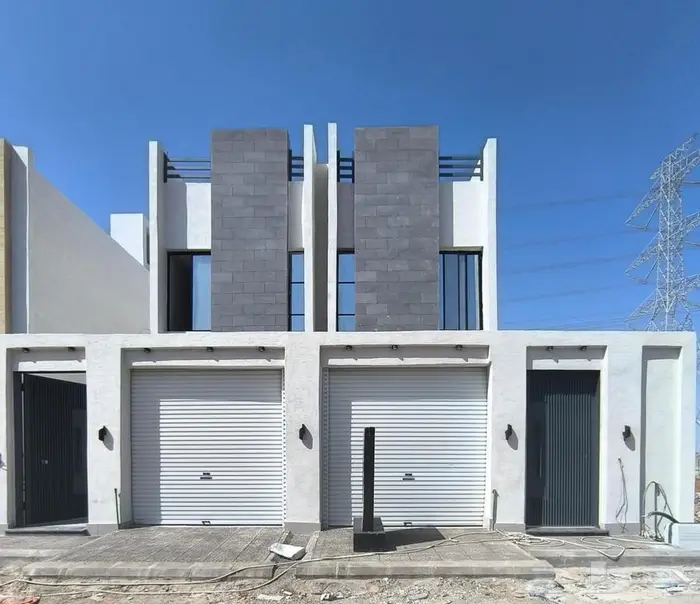 فيلا فاخرة للبيع بمخطط السعيد 0