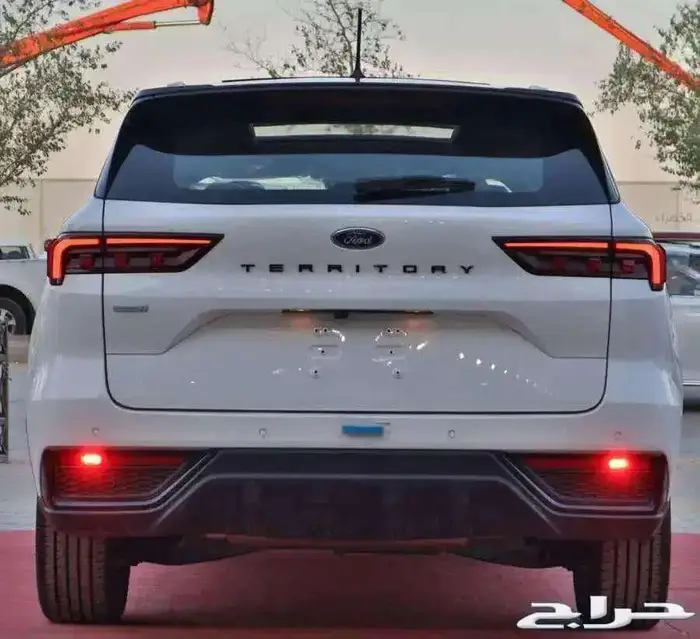 فورد تيريتوري دارك اديشن 2025 5