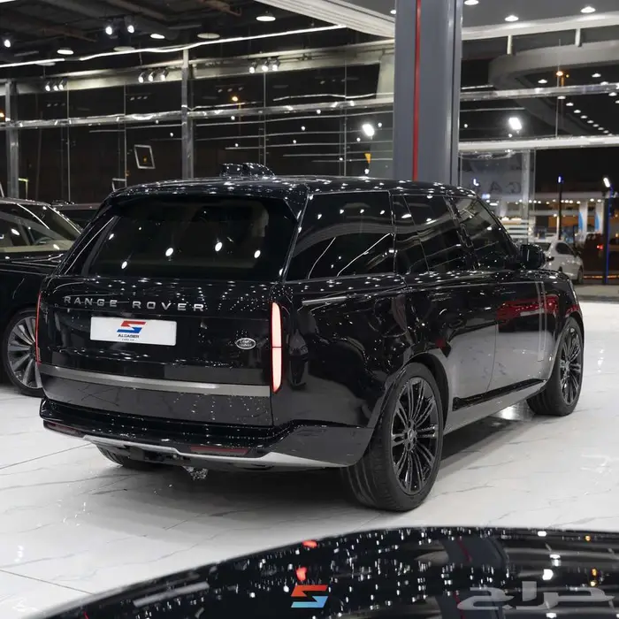 لاند روفر رنج روفر SE P400 موديل 2023 3