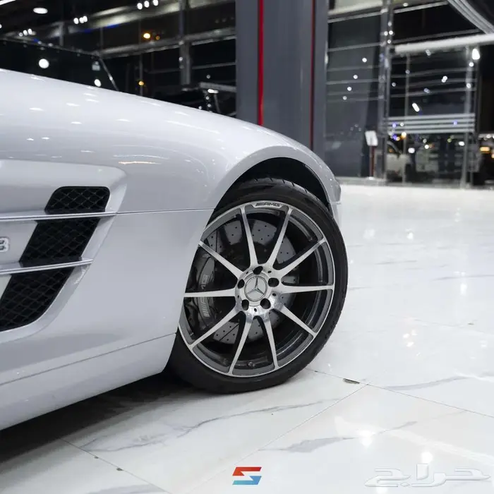 مرسيدس SLS AMG موديل 2011 14