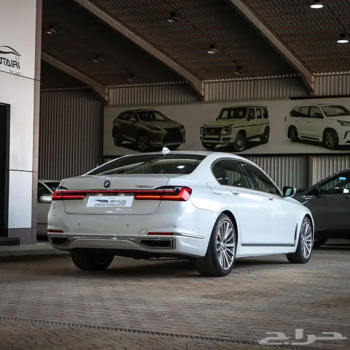 بي إم دبليو 730Li موديل 2020 15