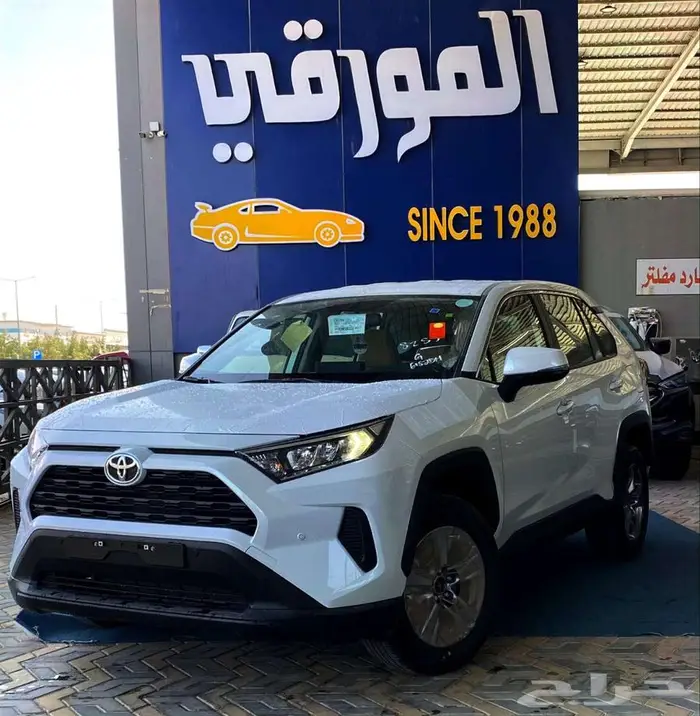 تويوتا راف فور LE دفع امامي بنزين 2025 0