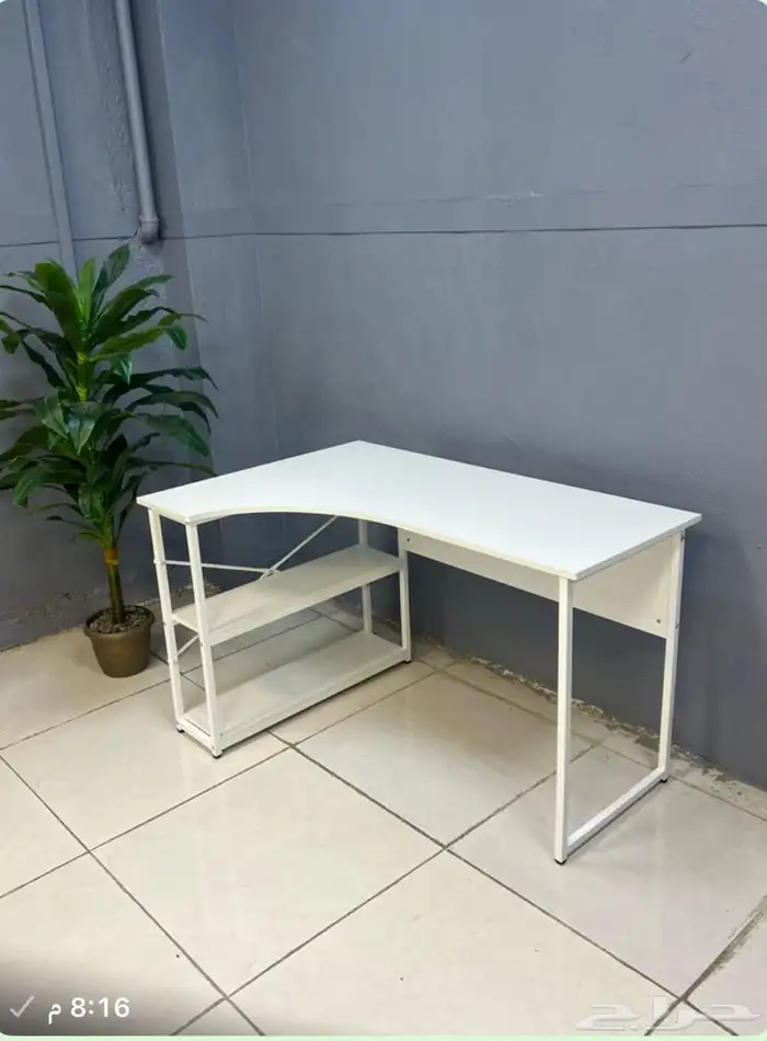 طاوله مكتب بتصميم هندسي أنيق بمقاسات مختلفه 19