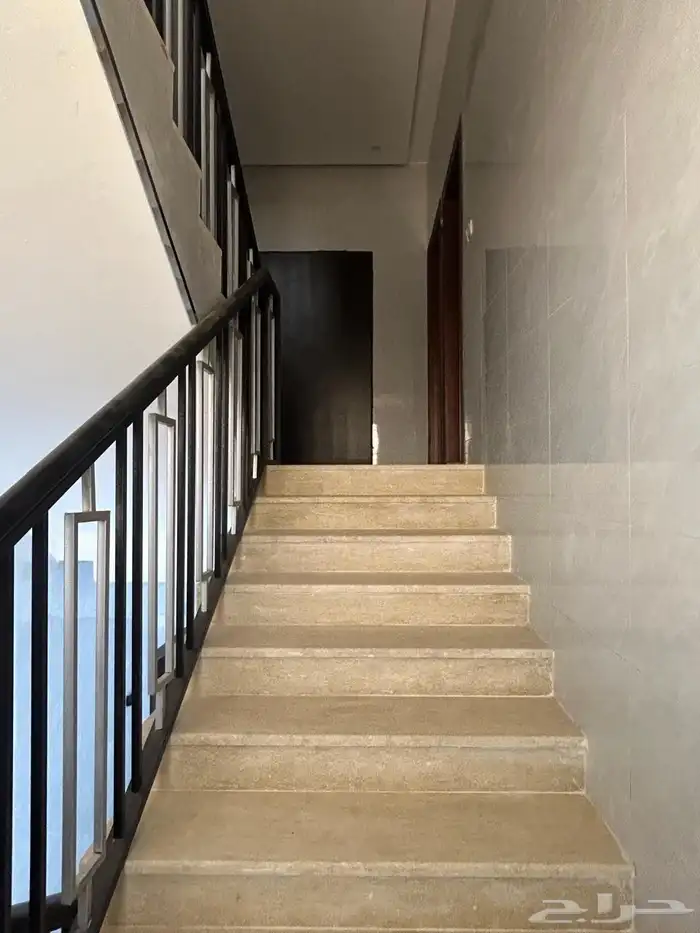 شقق جديده للبيع  حي الصفا  فائض 2