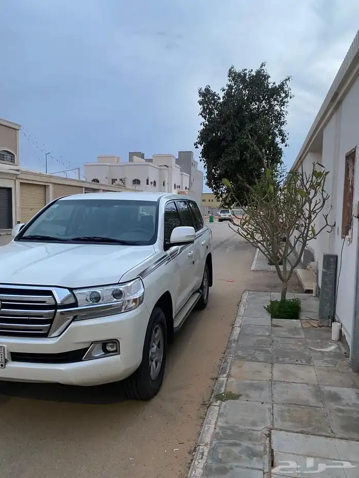 لاندكروزر 2020 ديزل رقم 1 3
