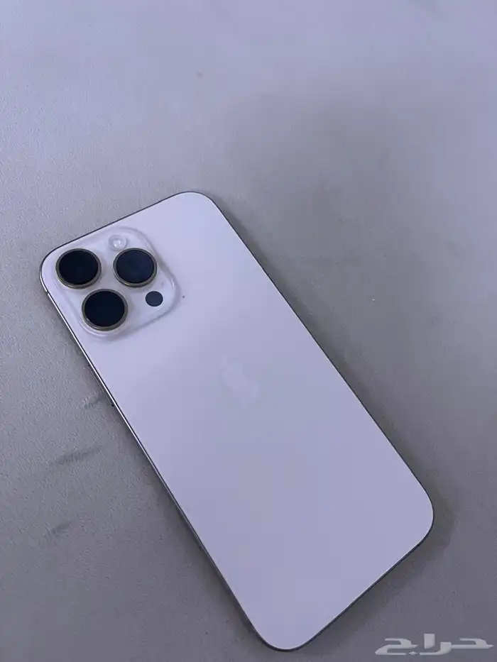iPhone 16 Pro Max 5