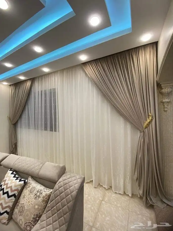 ستائر فاخرة للمجالس والديكور العصري 17