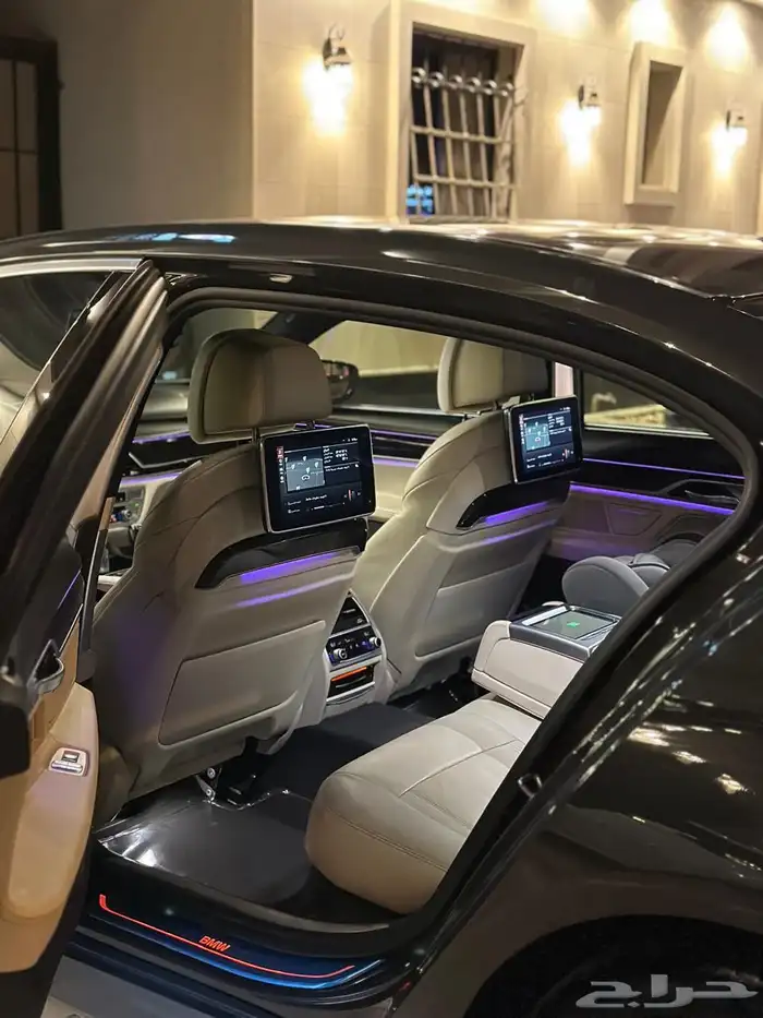 بي إم 2020 0
