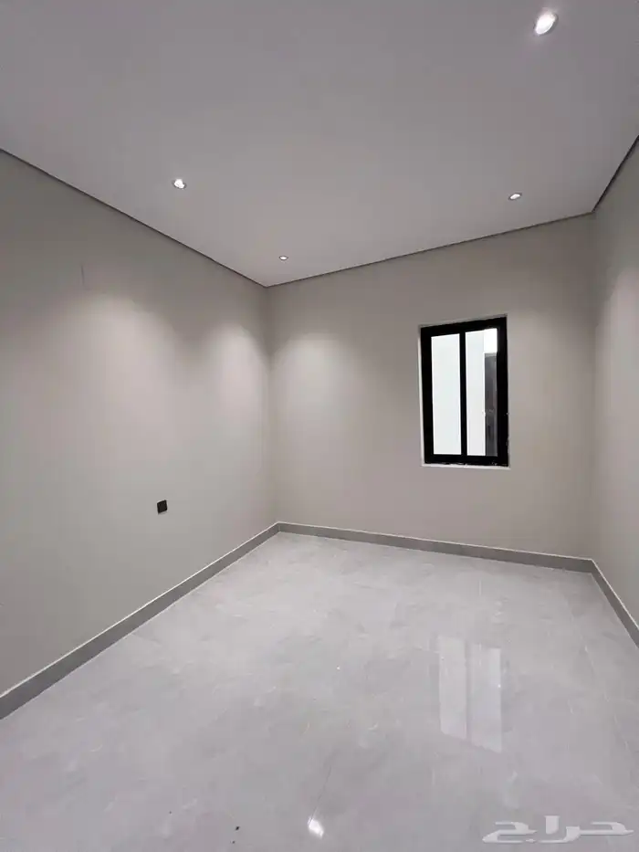 فيلا روف حي الاخضر 21