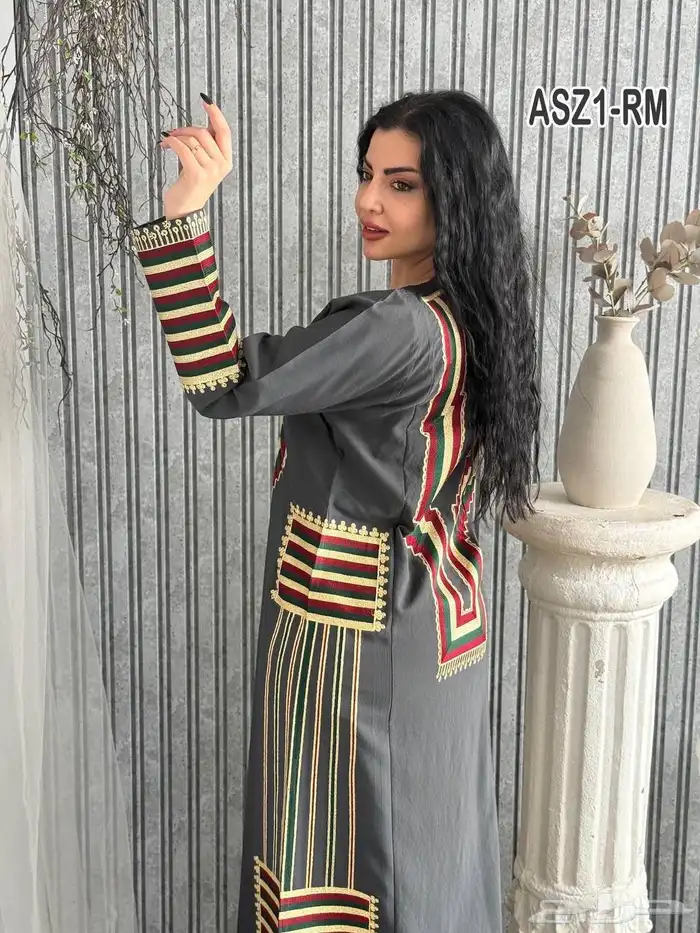 اي جلابية 95 ريال فقط 5