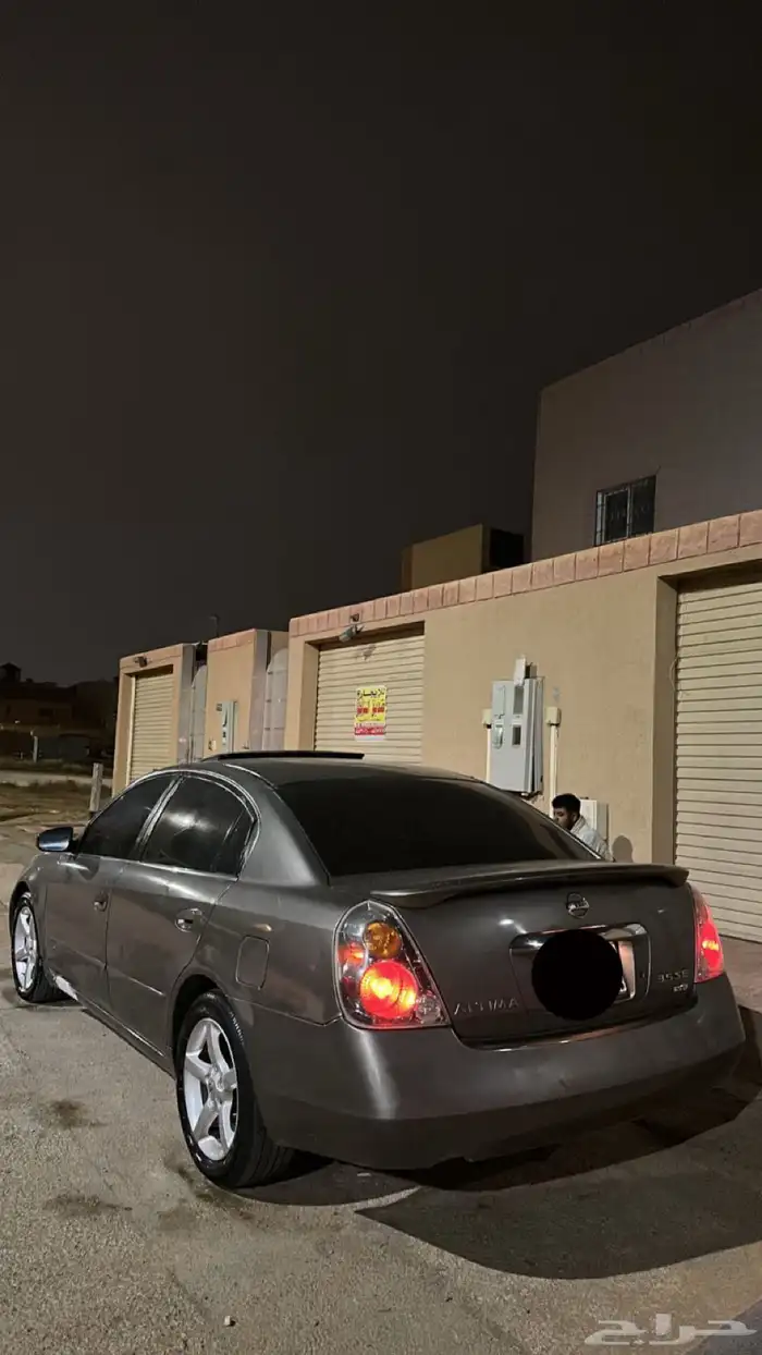 للبيع قطع غيار التيما 2