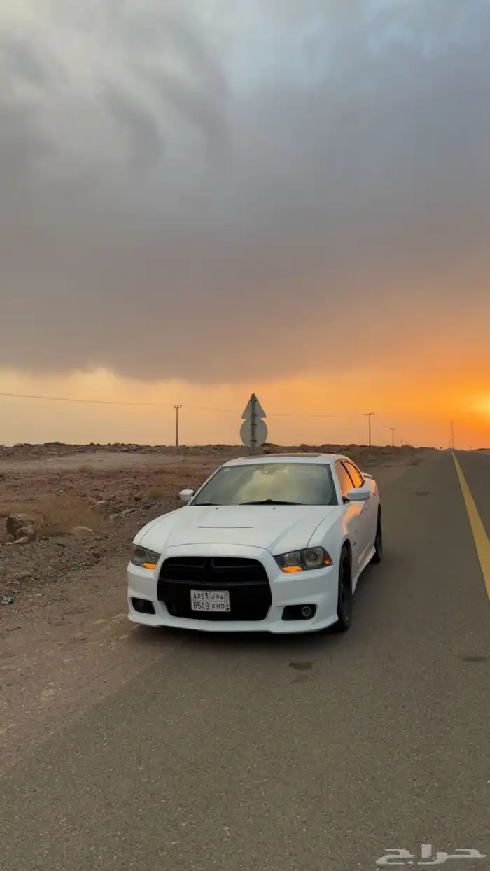 دودج تشارجر R t 0
