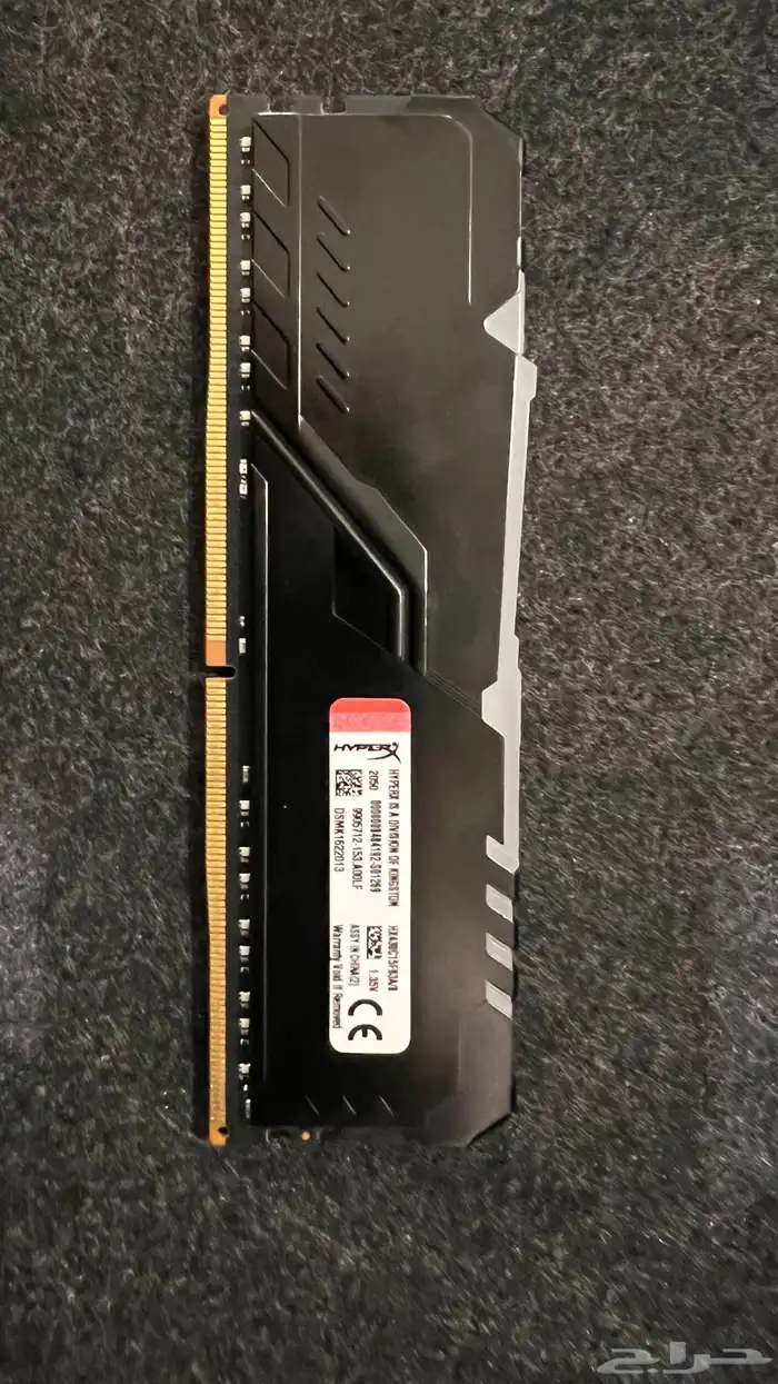 للبيع رامات هايبر اكس (2) DDR4 16GB 1