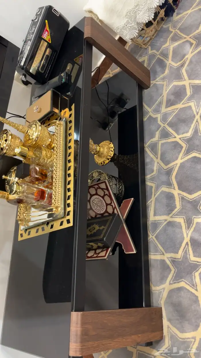 طاولات فخمه بني محروق قزاز اسود العدد 6 6