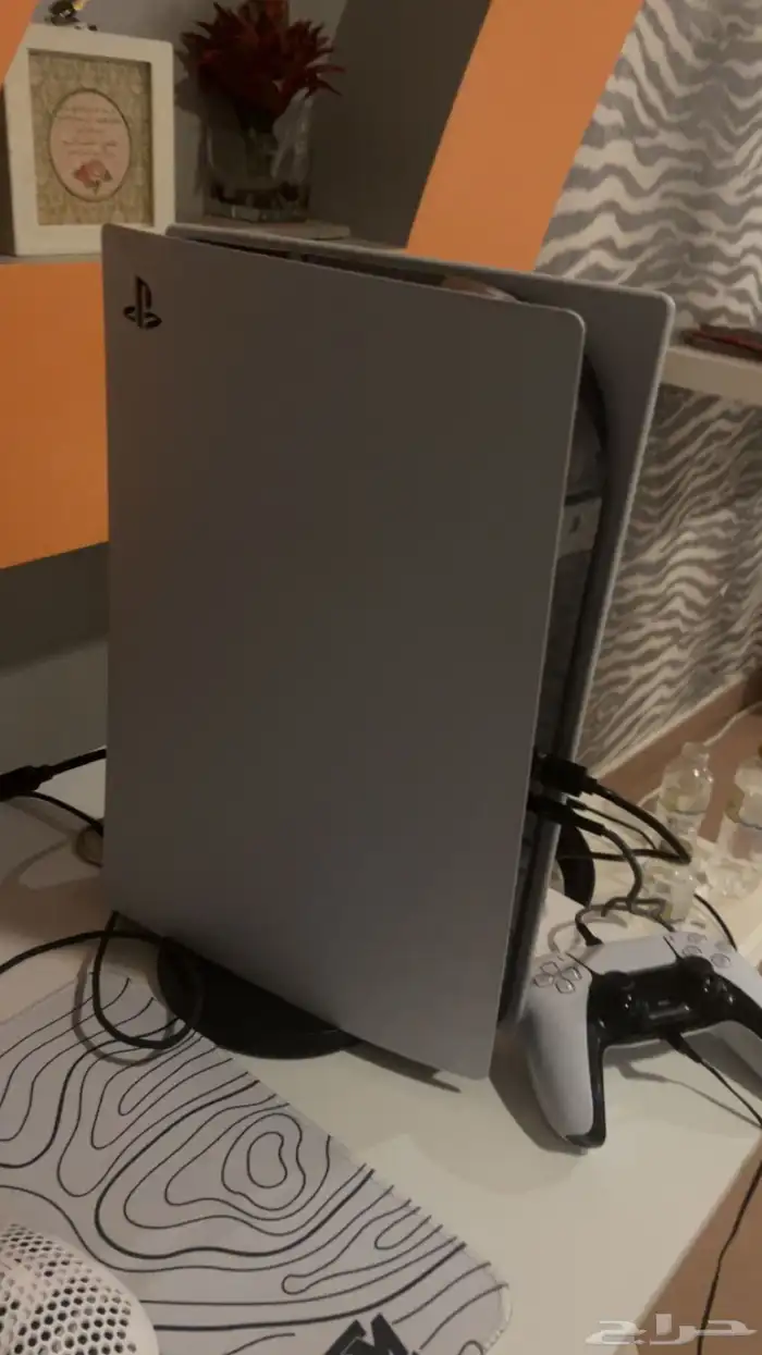 سوني5 للبيع سبب البيع بغير من السوني 1