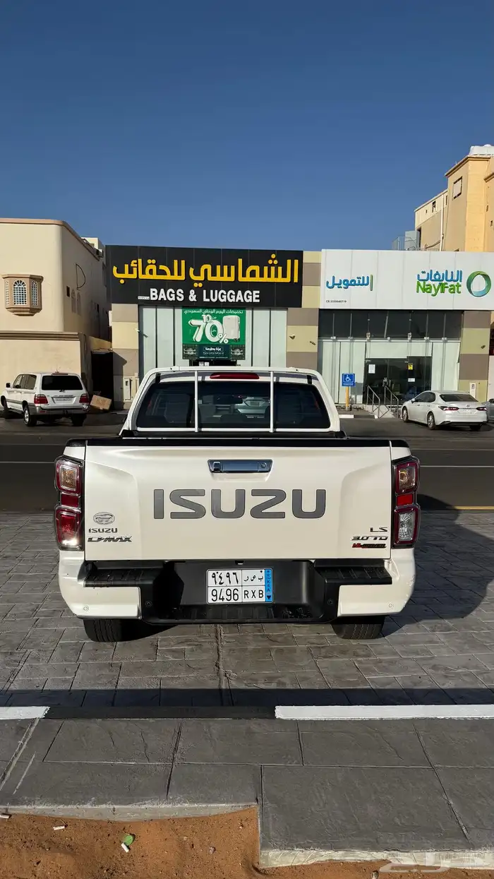 ايسوزو ديماكس ديزل 2022 6