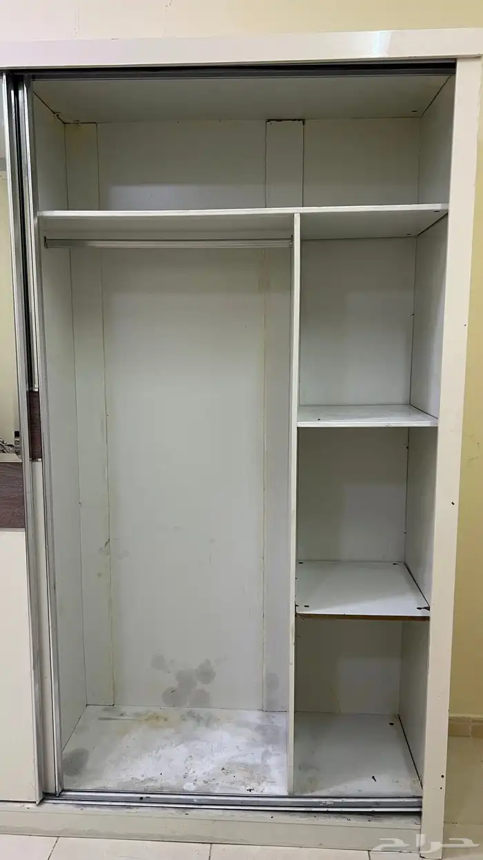 اثاث غرفة للبيع و عربية اطفال و لوحات و ابجورتين 2
