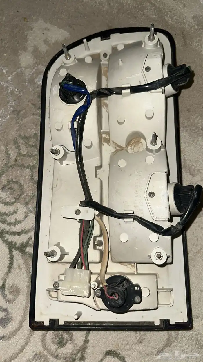 قطع غيار زد 280 يوجد قير ومكينة بلد 4