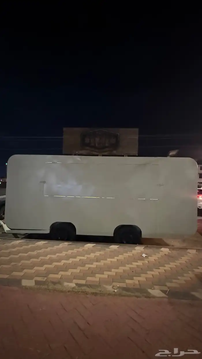 فود ترك مجهز بالكامل للبيع او الاجار 0