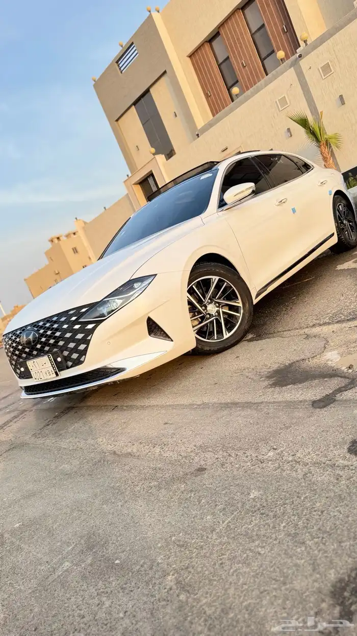 ازيرا بانوراما فل كامل رادار بنزين بطاقة جمركيه وكاله 2