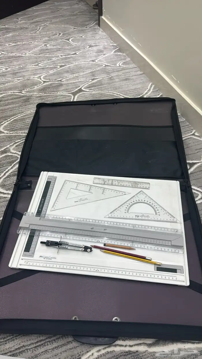 شنطة رسم هندسي كامله 0