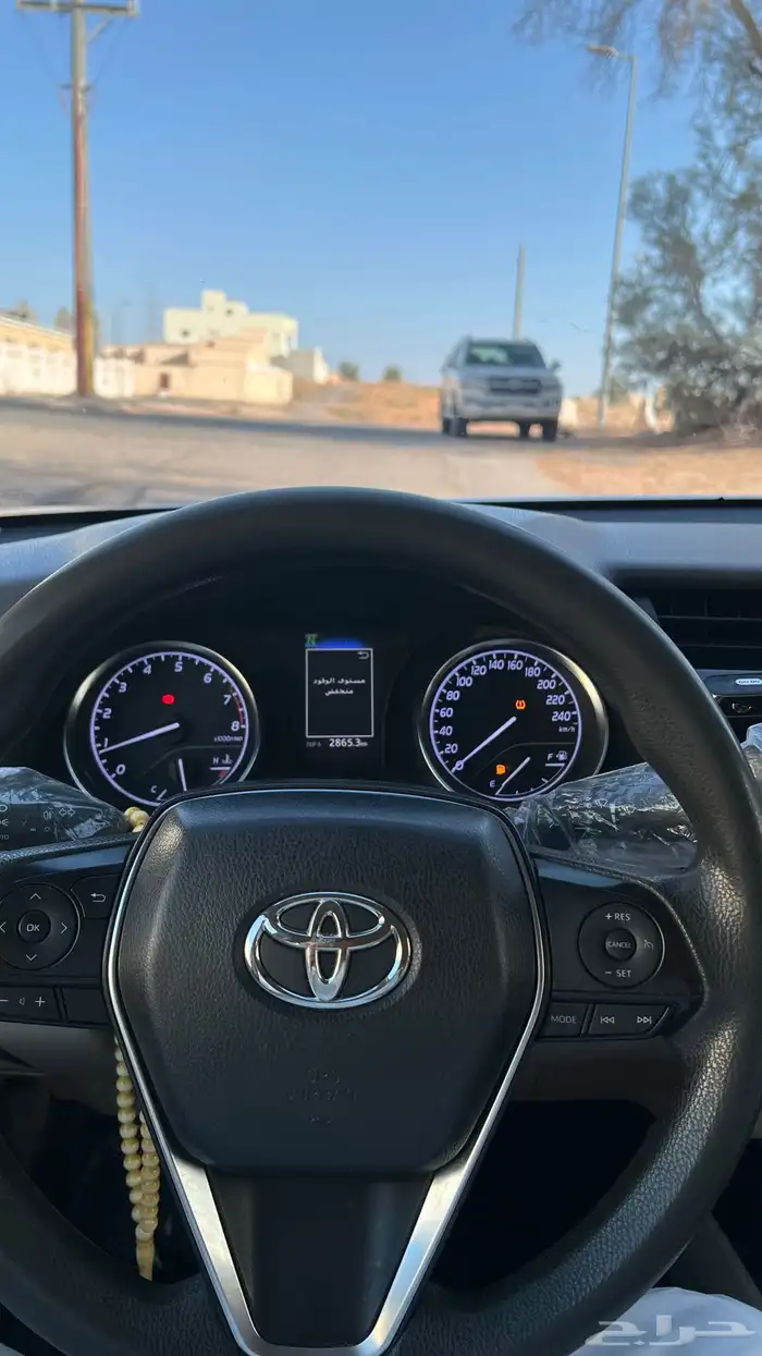 للبيع كامري موديل 2020 بني غامق 5