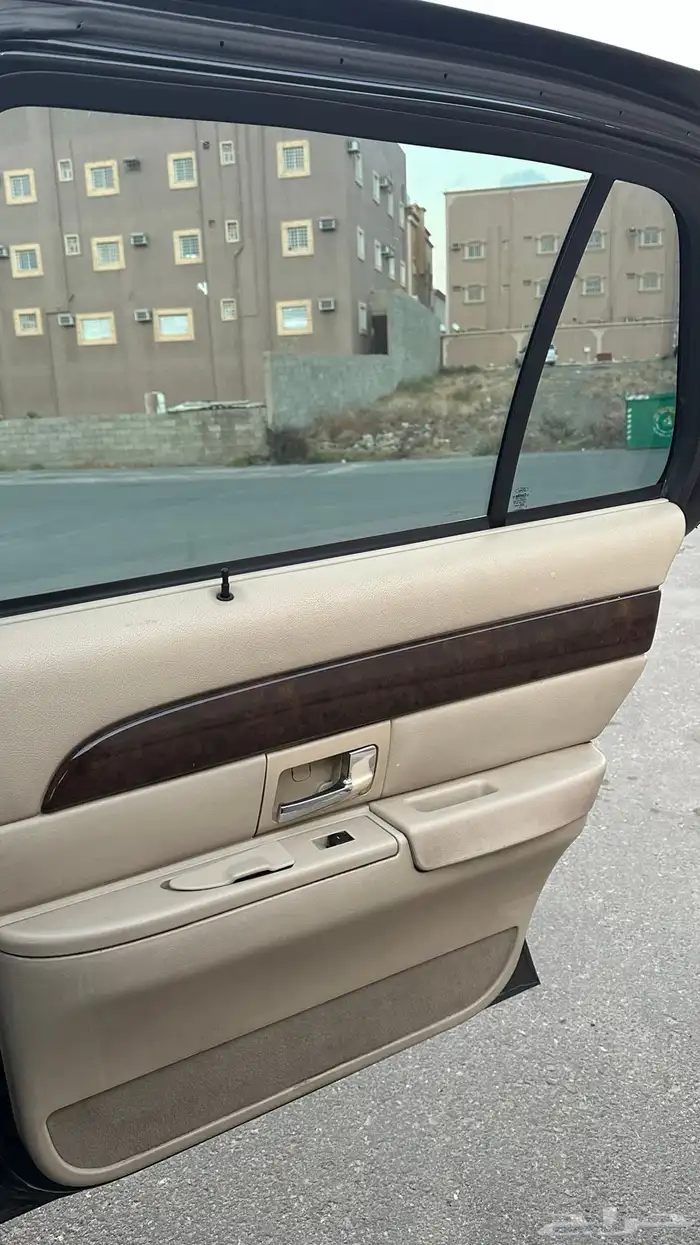 ماركيز 2009 GSL اسود 17