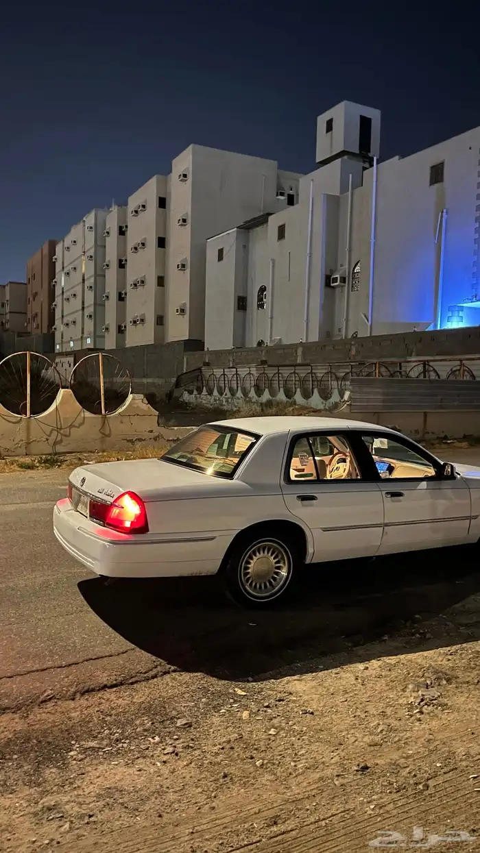 جراند ماركيز 2001 2