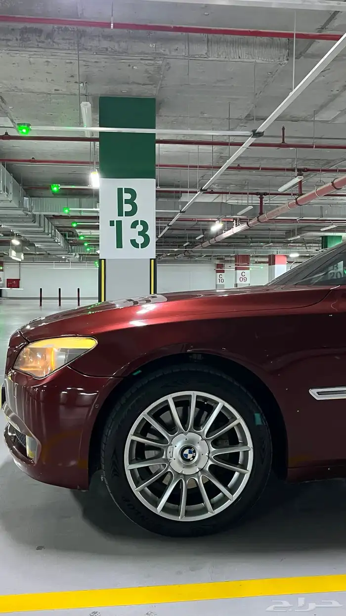 BMW 740li individual 8