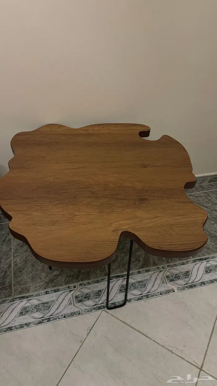 طاولة خدمة كبيرة 0