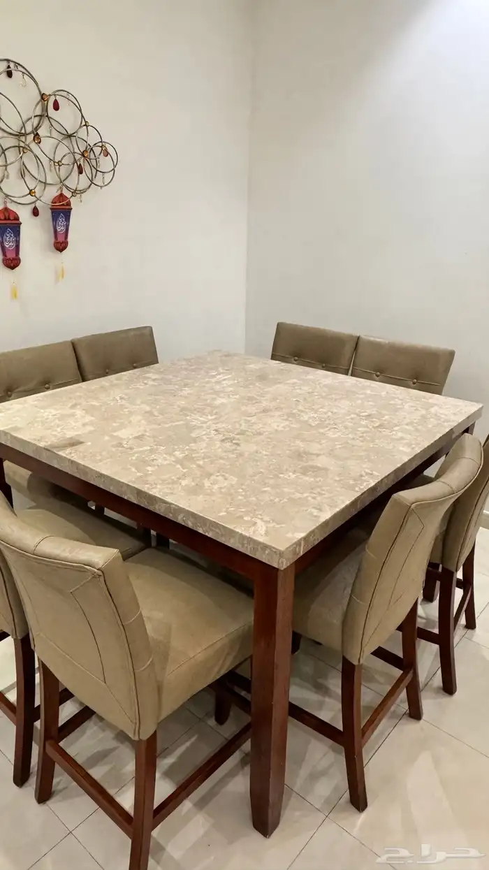 طاولة طعام 1