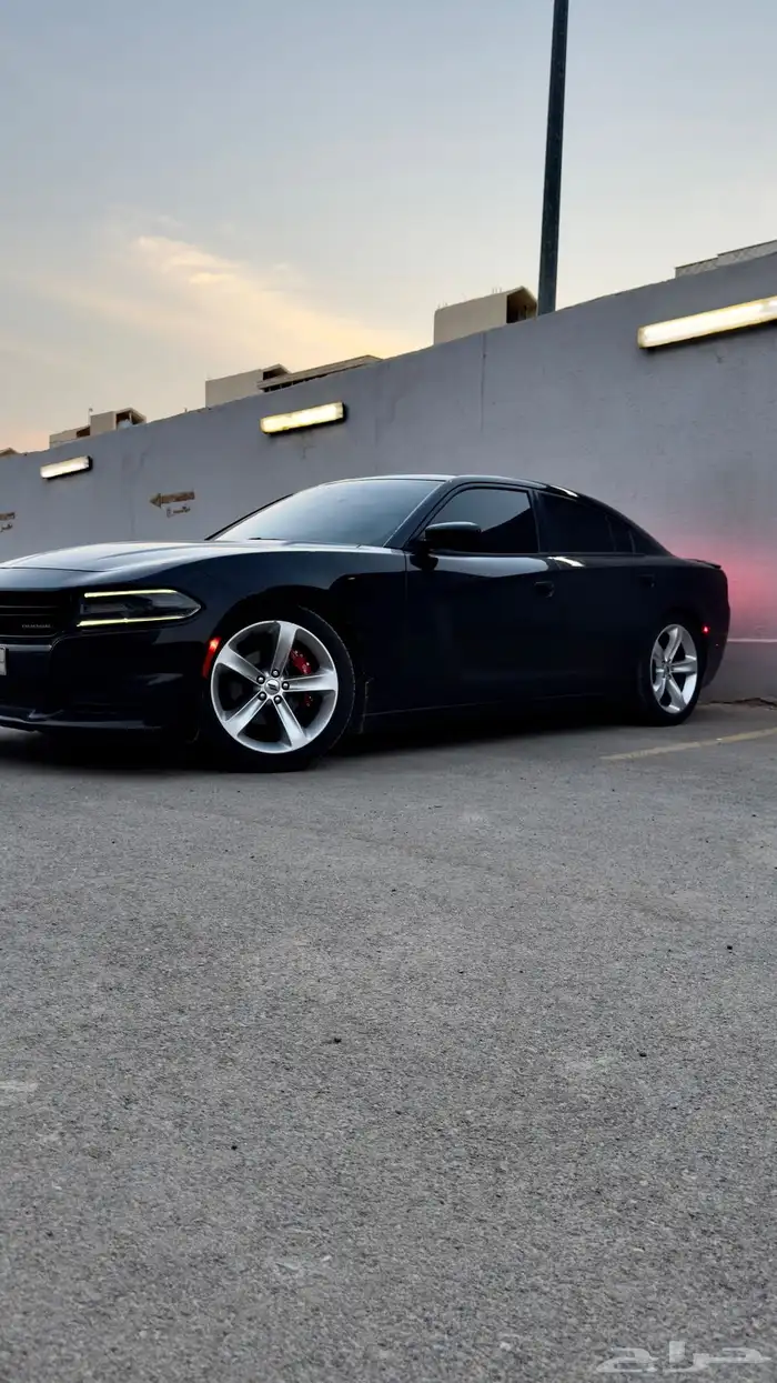 تشارجر اسود 2015 1