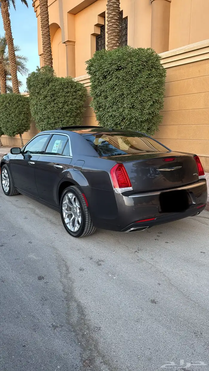 كرايسلر اكزكتيف فل كامل 8V 5