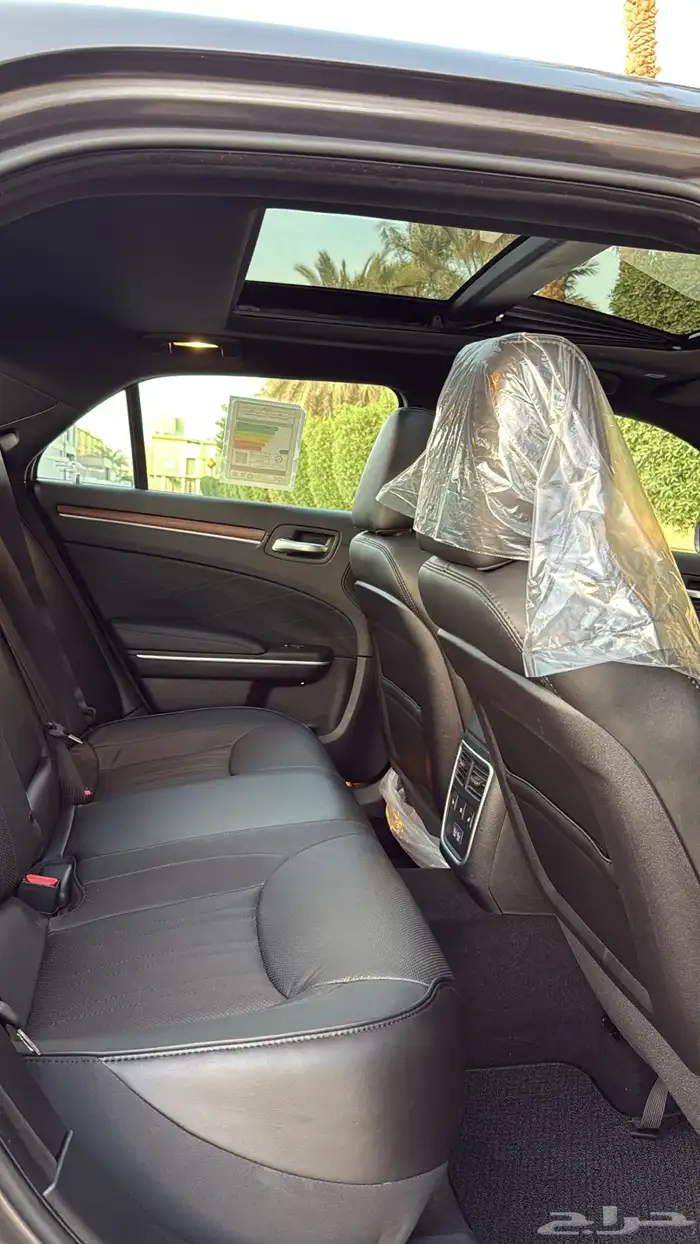 كرايسلر اكزكتيف فل كامل 8V 27