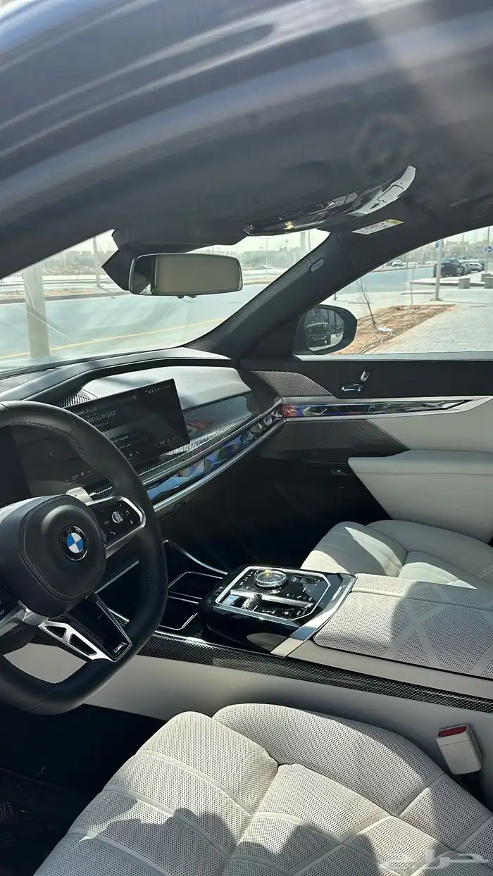 bmw الفئه السابعه فل كامل 4