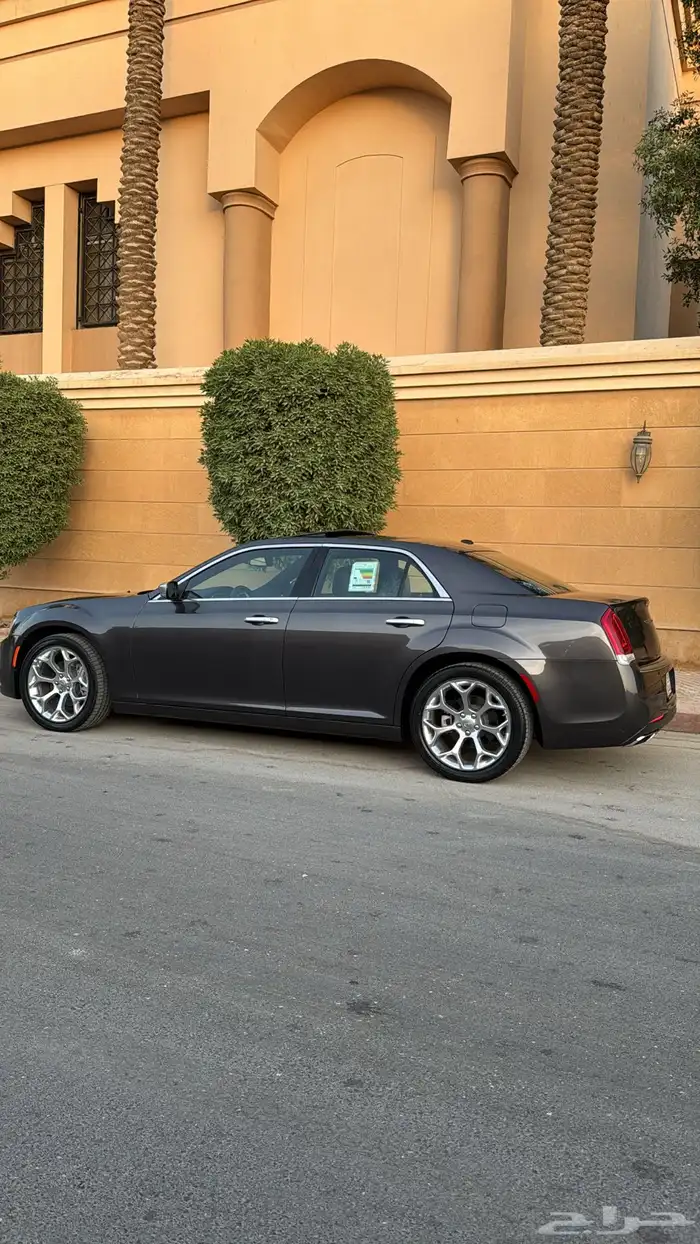 كرايسلر اكزكتيف فل كامل 8V 3