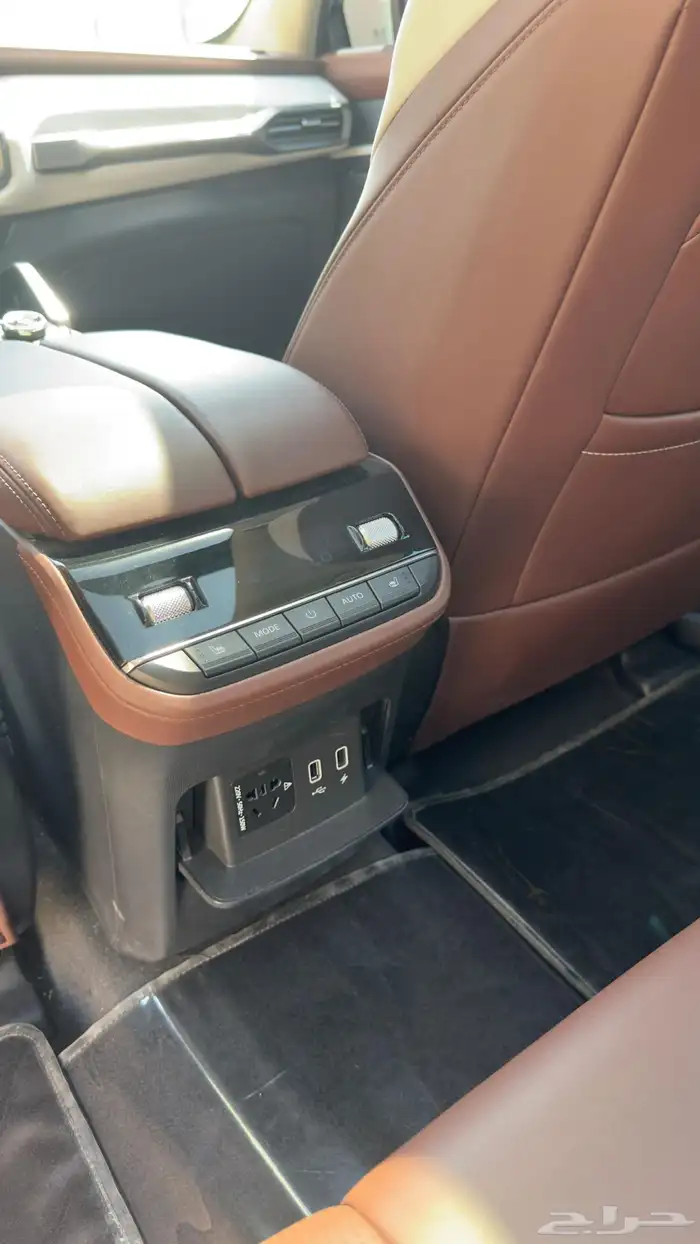ماكسيوس D90 MAX اكسكتف لكجري 2025 فل كامل 8
