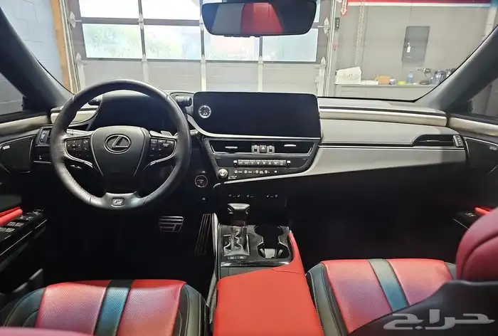 ارخص 2024 ليكزس ES300h - F Sport بحالة استثنائية وسعر مميز 7