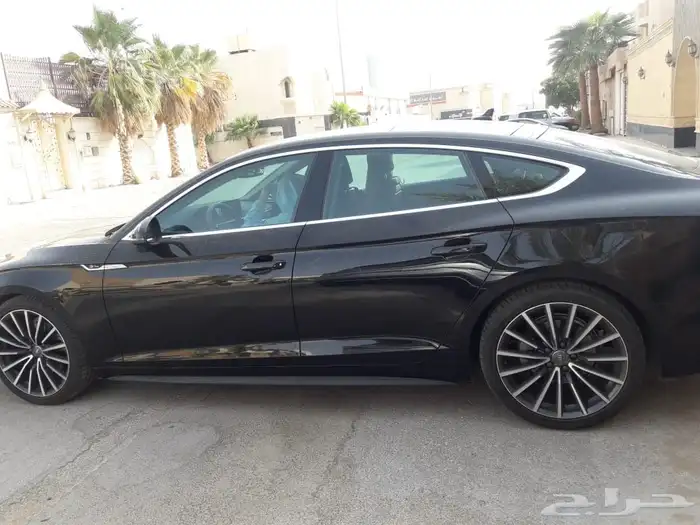 اودي A5 إس لين موديل 2019 ممشي قليل 23 000 km 5