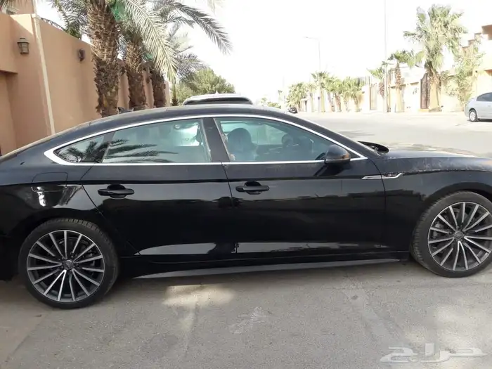 اودي A5 إس لين موديل 2019 ممشي قليل 23 000 km 0