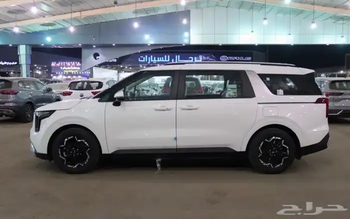 كيا كرنفال استاندر 2025 كاش وتقسيط عروض اليوم الوطني 3