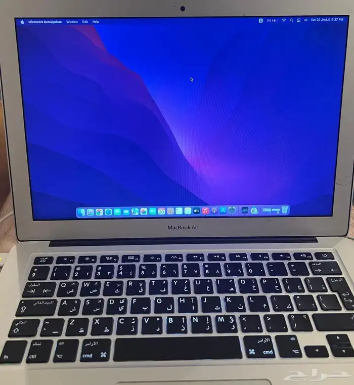للبيع لابتوب MacBook Air 2