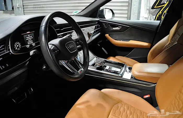 Audi RS Q8 2021 1